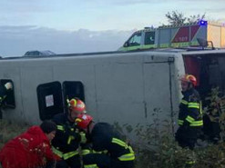 Дев'ятеро людей постраждали внаслідок перекидання автобуса неподалік Тернополя