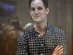 Суд у Москві продовжив арешт американського журналіста Гершковича