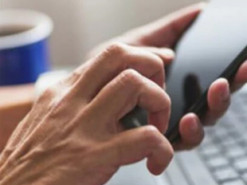 Телефонують з невідомого номера: які функції месенджерів стануть у пригоді