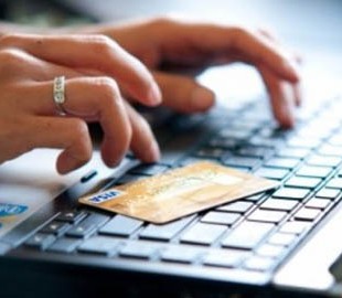 "Укрзализныця" потратила 1,6 млн грн на обновление системы онлайн-продажи билетов