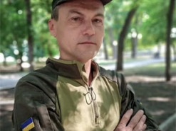Спасал раненных под обстрелами: нацгвардеец вывез с Донбасса сотни бойцов. Фото