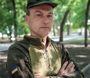 Спасал раненных под обстрелами: нацгвардеец вывез с Донбасса сотни бойцов. Фото