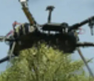 У ЗСУ з'явився новий дрон R-34-T із лазерним наведенням: за яким принципом він працює