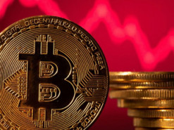 Ціна на біткоїн впала до 60 тисяч доларів: у чому причина стрімкого падіння