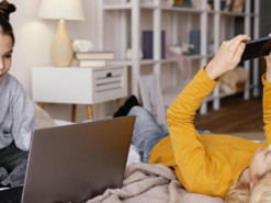 У Данії погодили заборону соцмереж для дітей до 15 років