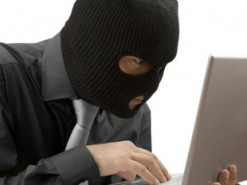 За підробку документів шахраї можуть сісти за ґрати на 5 років