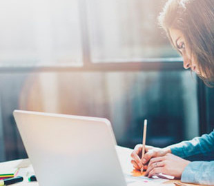 Досрочные каникулы в школах и вузы на дистанционке: в Украине нововведения