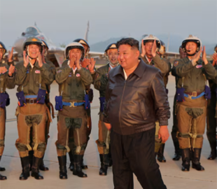 Кім Чен Ин розпорядився майже втричі збільшити виробництво тактичної керованої зброї