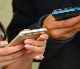 Названі три ознаки, які говорять про необхідність заміни смартфона