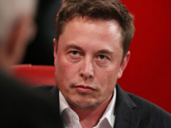 Илон Маск приостановит работу завода компании в городе Фримонт