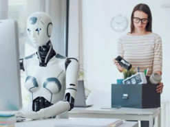 Їх ШІ замінить найшвидше: Microsoft назвала 40 найбільш вразливих професій