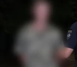 У Києві 17-річний хлопець залізною палицею забив вітчима до смерті