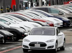 Tesla планирует создать сеть зарядок для электрокаров в Германии