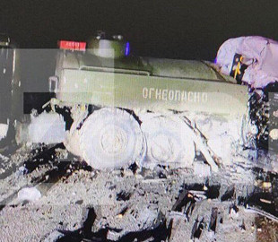 Під Бєлгородом в ДТП за участю військового бензовоза загинули семеро людей