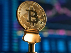 Криптовалюты не помогут России избежать санкций – Moody’s