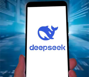 Новий DeepSeek V3.1 з Китаю зіштовхнули з ChatGPT: який ШІ виявився кращим і чому