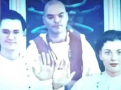 В Китаї за допомогою ШІ змінили гей-пару на гетеро в австралійському фільмі