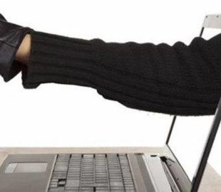 Жінка потрапила на гачок аферистів під час продажу книг та втратила 20 тисяч гривень