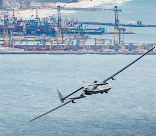 Ізраїльські розробники представили бойовий дрон Heron для морських місій