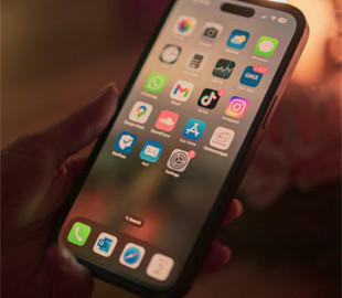 Смартфони стали стерильними — які функції ми втратили за 15 років