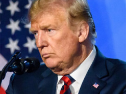 Трамп образив журналістку CNN після запитання про санкції проти росії