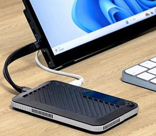 Повноцінний ПК з Windows 11 вмістили в корпус розміром зі смартфон