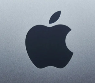 Преміальний ризик. На Волл-стріт попередили про наслідки відмови Apple від базового iPhone