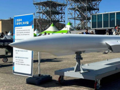 Південна Корея презентувала надзвукову ракету «повітря-земля»