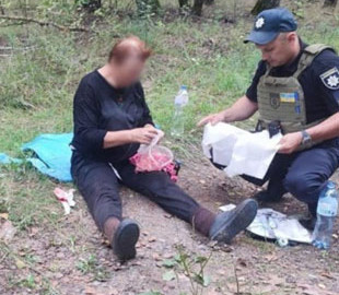На Чернігівщині жінка підірвалася на розтяжці - пішла до лісу по гриби