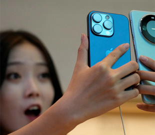 Китайський ринок смартфонів обвалився