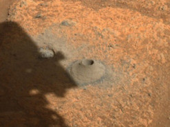 У NASA пояснили, чому марсохід Perseverance не зміг зібрати зразки ґрунту на Червоній планеті