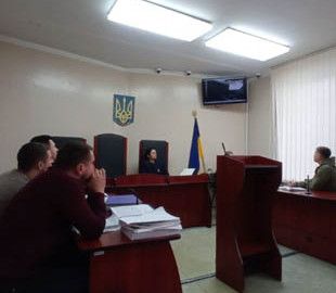 У Черкасах судять нацгвардійця за отримання хабара