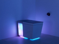 Унітаз із Alexa хоче потрапити до вашої вбиральні, Янукович нервово заздрить