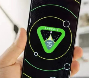 Список мобільних телефонів Samsung, які отримають оновлення Android 15