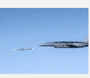 ВПС США провели перший пуск ракети з безпілотника-напарника Anduril YFQ-44A