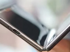 Huawei випустить перший у світі мобільний телефон з потрійним складанням