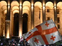 Спікер парламенту Грузії підписав закон про "іноагентів", незважаючи на протести: що це означає