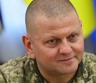 В Україні видадуть біографію Валерія Залужного