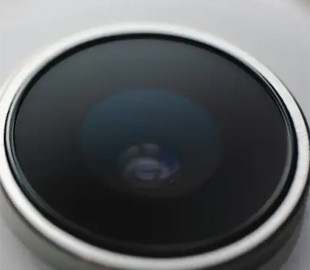 Більше ніж кнопка: 10 прихованих функцій камери вашого смартфона