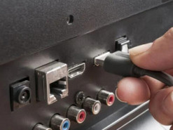 4 корисні функції USB-порту на телевізорі, про які майже ніхто не знає
