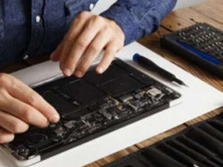 Ремонт ноутбука за ціною нового: як пенсіонера з Дніпра ошукали на 27 тисяч