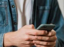 Після втечі до РФ житель Херсонщини створив мережу для наведення ударів по ЗСУ