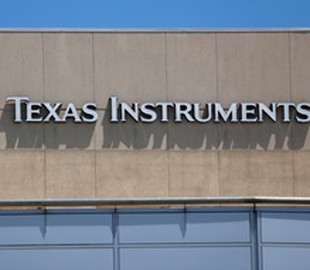 Прибыль Texas Instruments подскочила почти в четыре раза