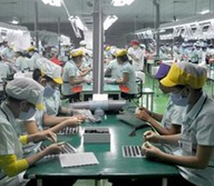 Рекордный рост в 2017 году позволил Samsung возглавить рынок чипов