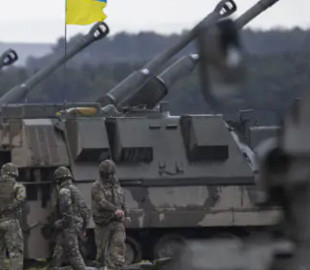 Британське "Хоробре серце" САУ AS90, що воює в Україні: чим цікава ця самохідка