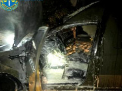 По 6 років тюрми отримали двоє чоловіків, які на замовлення інтернет-кураторів з рф спалили авто військових 