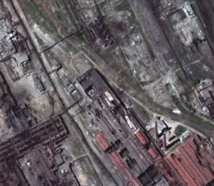 Два месяца под бомбардировками: в Maxar показали, как выглядит "Азовсталь" с высоты. Фото
