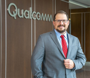 Глава Qualcomm рассчитывает на спад дефицита полупроводников в следующем году