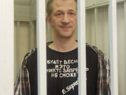 Російського журналіста засудили до 7 років колонії за пости про Бучу