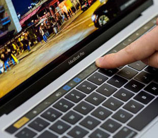 Apple действительно немного улучшила клавиатуру в новых MacBook Pro